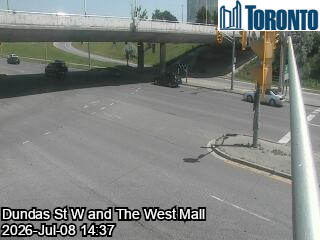 Snapshot from DUNDAS ST W / THE WEST MALL