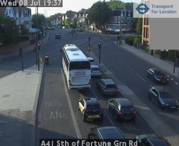 Snapshot from A41 Sth of Fortune Grn Rd