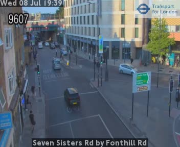 Snapshot from Seven Sisters Rd by Fonthill Rd