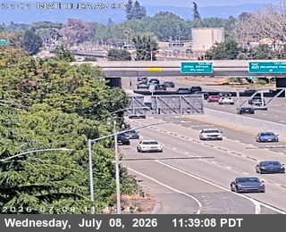 Snapshot from TVC76 -- US-101 : AT MATHILDA AVE