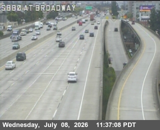 Snapshot from TV111 -- I-880 : Broadway
