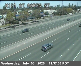Snapshot from TV172 -- US-101 : AT AARON ST