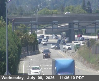 Snapshot from TV816 -- I-680 : AT MONUMENT BL