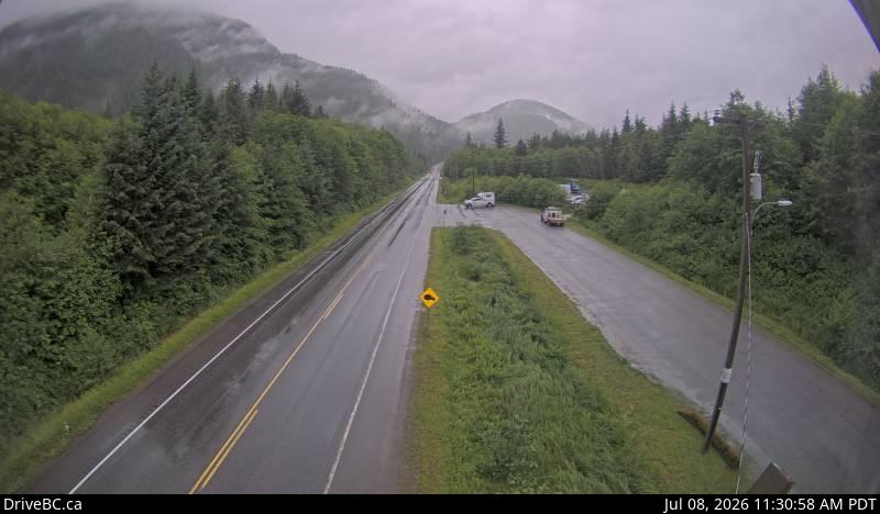 Snapshot from Rainbow Summit Chain-Up Area