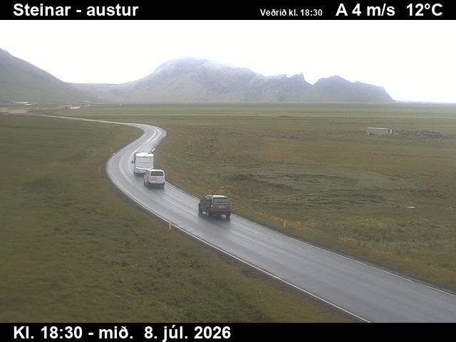 Snapshot from Steinar — Steinar séð í austur