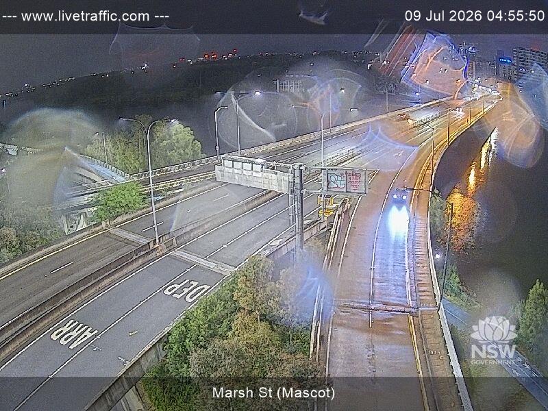 Snapshot from Marsh St (Mascot)