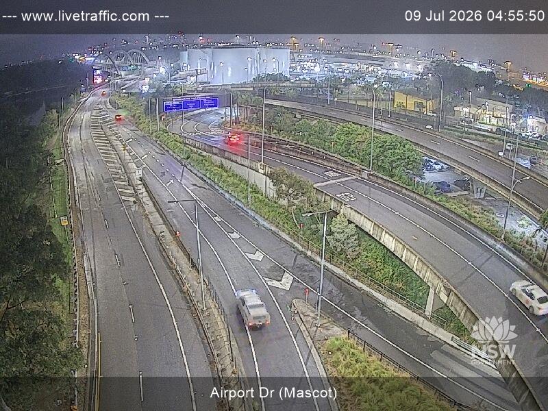 Snapshot from Airport Drive (Mascot)