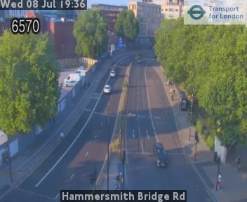 Snapshot from Hammersmith Bridge Rd