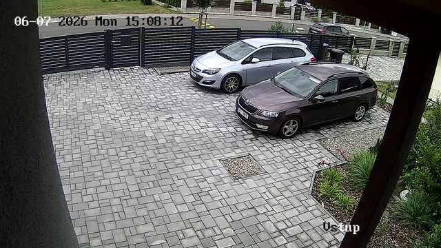 Screenshot from 109.224.93.48:554