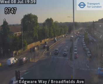 Snapshot from Edgware Way / Broadfields Ave