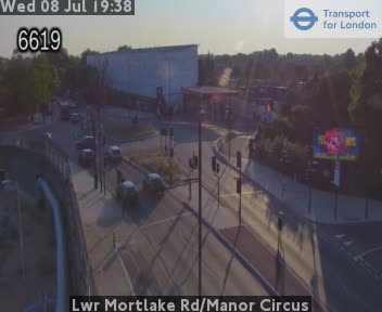 Snapshot from Lwr Mortlake Rd/Manor Circus