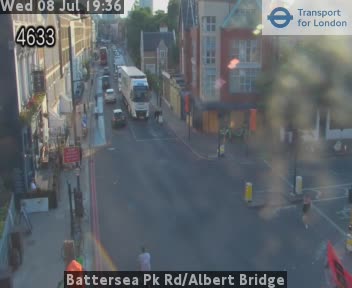 Snapshot from Battersea Pk Rd/Albert Bridge
