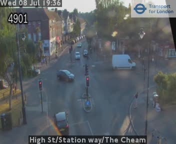 Snapshot from High St/Station way/The Cheam