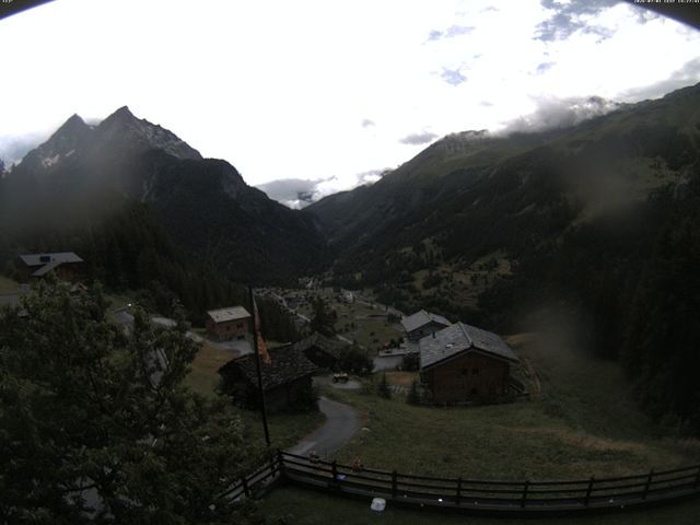 Screenshot from 185.205.109.220:8080