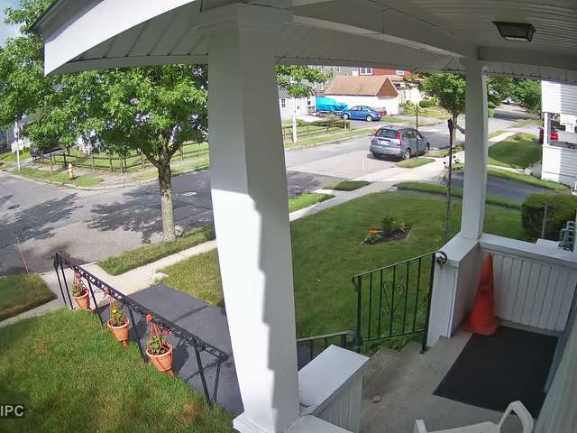 Screenshot from 72.70.26.25:554