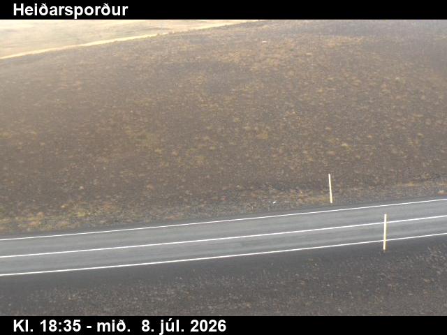 Snapshot from Heiðarsporður —  Heiðarsporður séð niður á veg
