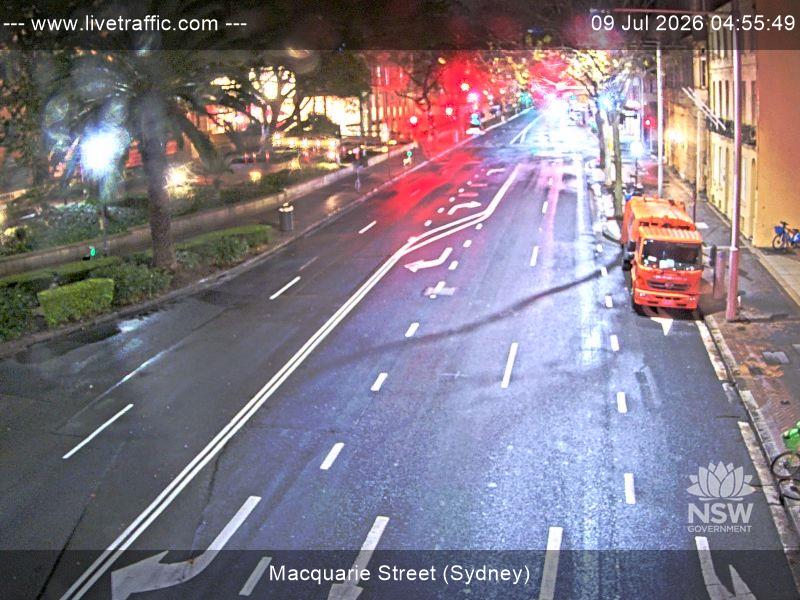 Snapshot from Macquarie Street (Sydney)