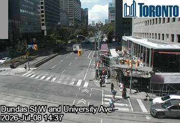 Snapshot from UNIVERSITY AVE / DUNDAS ST