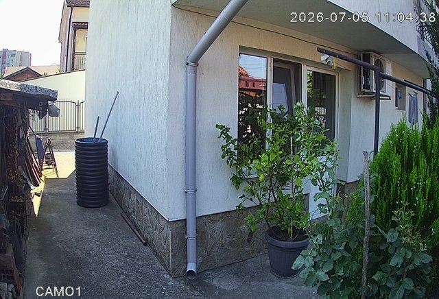 Screenshot from 151.251.160.69:8006