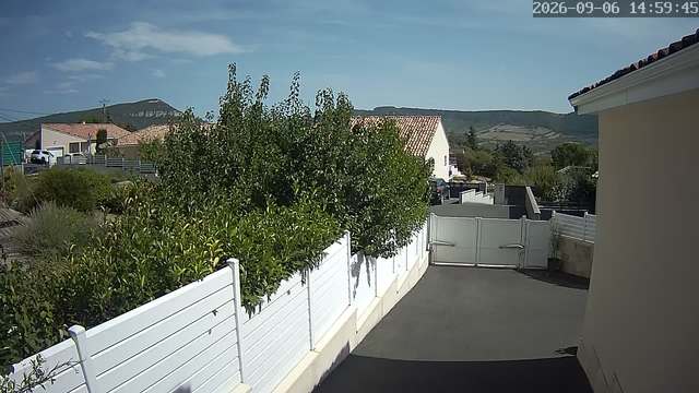 Screenshot from 82.64.55.9:554