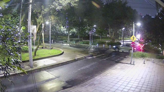 Screenshot from 46.250.171.126:9200