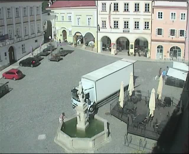Snapshot from kamera.mikulov.cz:8888