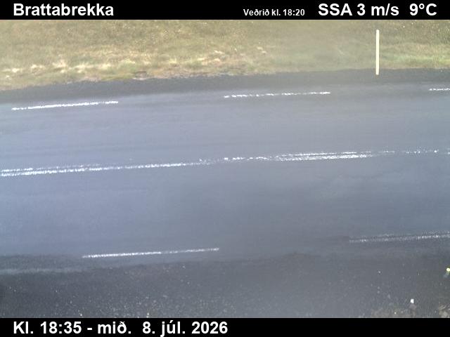 Snapshot from Brattabrekka — Brattabrekka séð niður á veg
