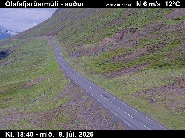 Snapshot from Ólafsfjarðarvegur við Sauðanes — Ólafsfjarðarvegur séð til suðurs