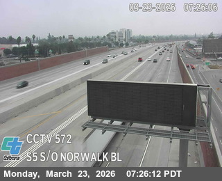 Snapshot from I-5 : (572) S/O Norwalk Blvd