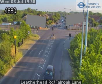 Snapshot from Leatherhead Rd/Fairoak Lane
