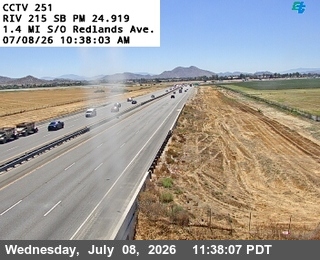 Snapshot from I-215 : (251) Southbound San Jacinto