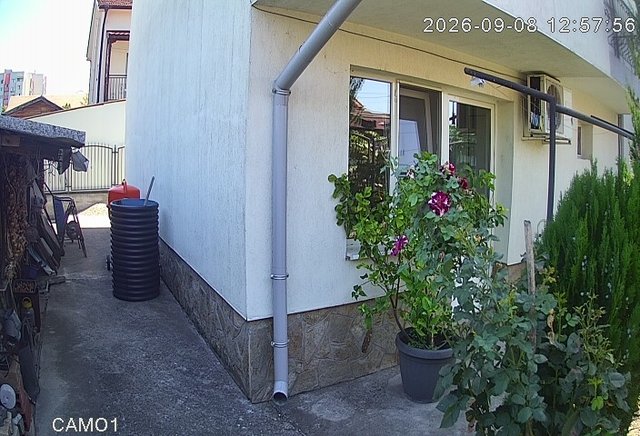Screenshot from 151.251.160.69:8707
