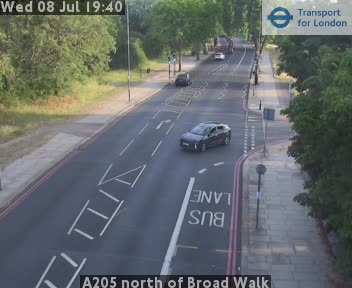 Snapshot from A205 north of Broad Walk