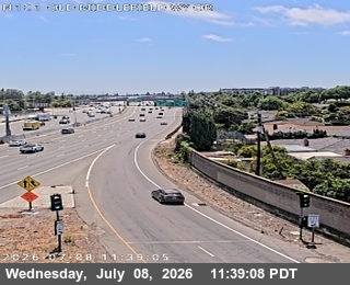 Snapshot from TVC81 -- US-101 : Old Middlefield Way Onramp