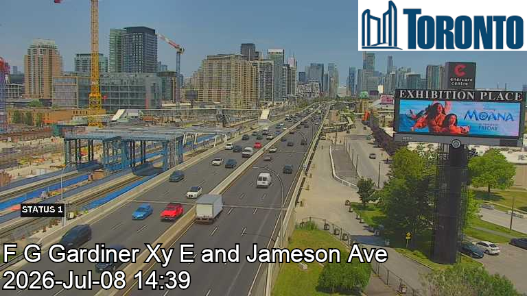 Snapshot from F G GARDINER XY E / DUFFERIN ST