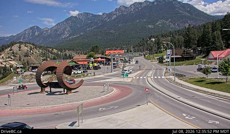 Snapshot from Radium Hot Springs eastbound