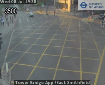 Snapshot from Tower Bridge App./East Smithfield