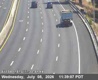 Snapshot from TV511 -- I-80 : Pinole Valley Road