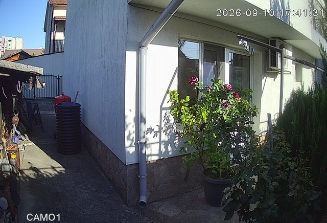 Screenshot from 151.251.160.69:8002