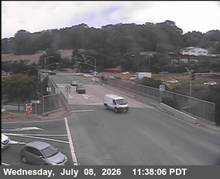 Snapshot from T262E -- I-80 : San Pablo Dam Road Offramp - Looking East