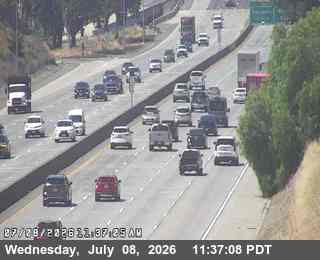 Snapshot from TV978 -- I-80 : Just East Of Willow Avenue